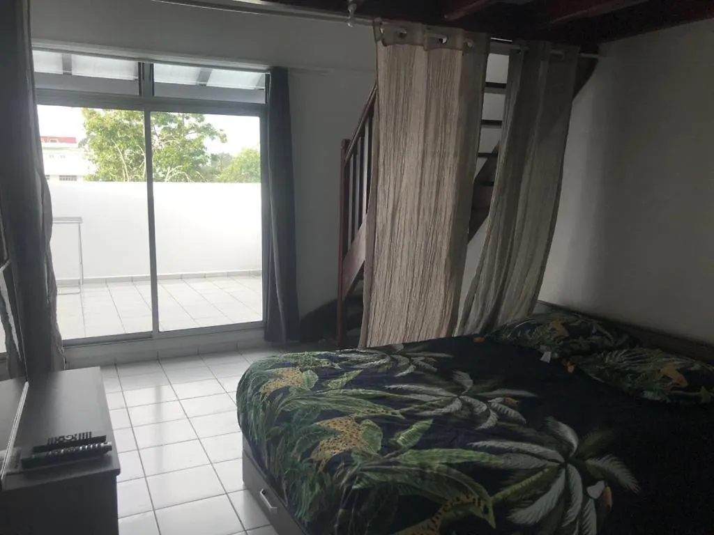Appartement Duplex Lagon Bleu Ac Piscine Bas Du Fort Le Gosier  0*, Le Gosier (Grande-Terre) Guadeloupe