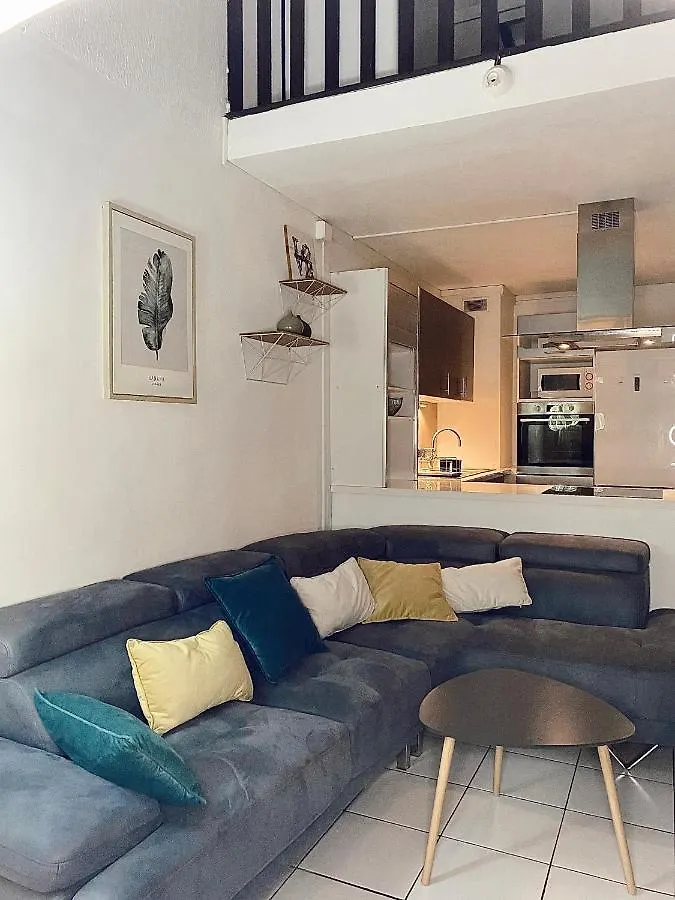 Appartement Duplex Lagon Bleu Ac Piscine Bas Du Fort Le Gosier  Apartment Le Gosier (Grande-Terre)